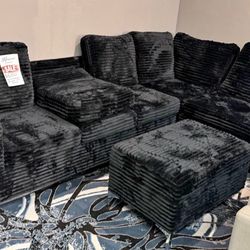 NEW BLACK SECTIONAL SOFA WITH OTTOMAN AND FREE DELIVERY PAY ON DELIVERY