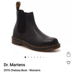 NEW Dr. Martens 2976 Chelsea Boot - Women's Size 10