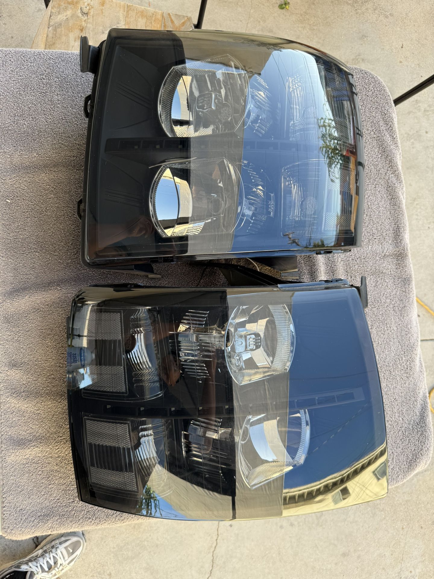 LED DRL Headlights 07-14 Chevy Silverado 1(contact info removed) 3500/ HD