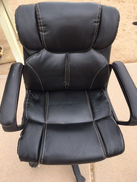 Nice Black Roly Chair