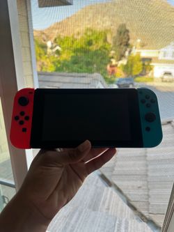 Nintendo Switch V1 (Hackable Model)-128GB SSD Included