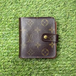 Louis Vuitton Wallet 