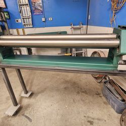 Grizzly 50" slip roll
