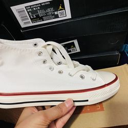White Canvas High-Top Sneakers – Unisex Casual Classic Style | Everyday Streetwear Shoes