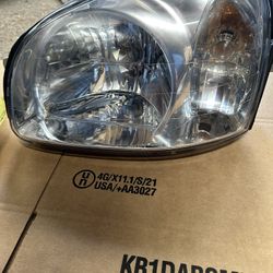 2003 Hyundai Santa Fe Headlights
