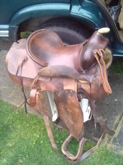 Cow Country Saddle