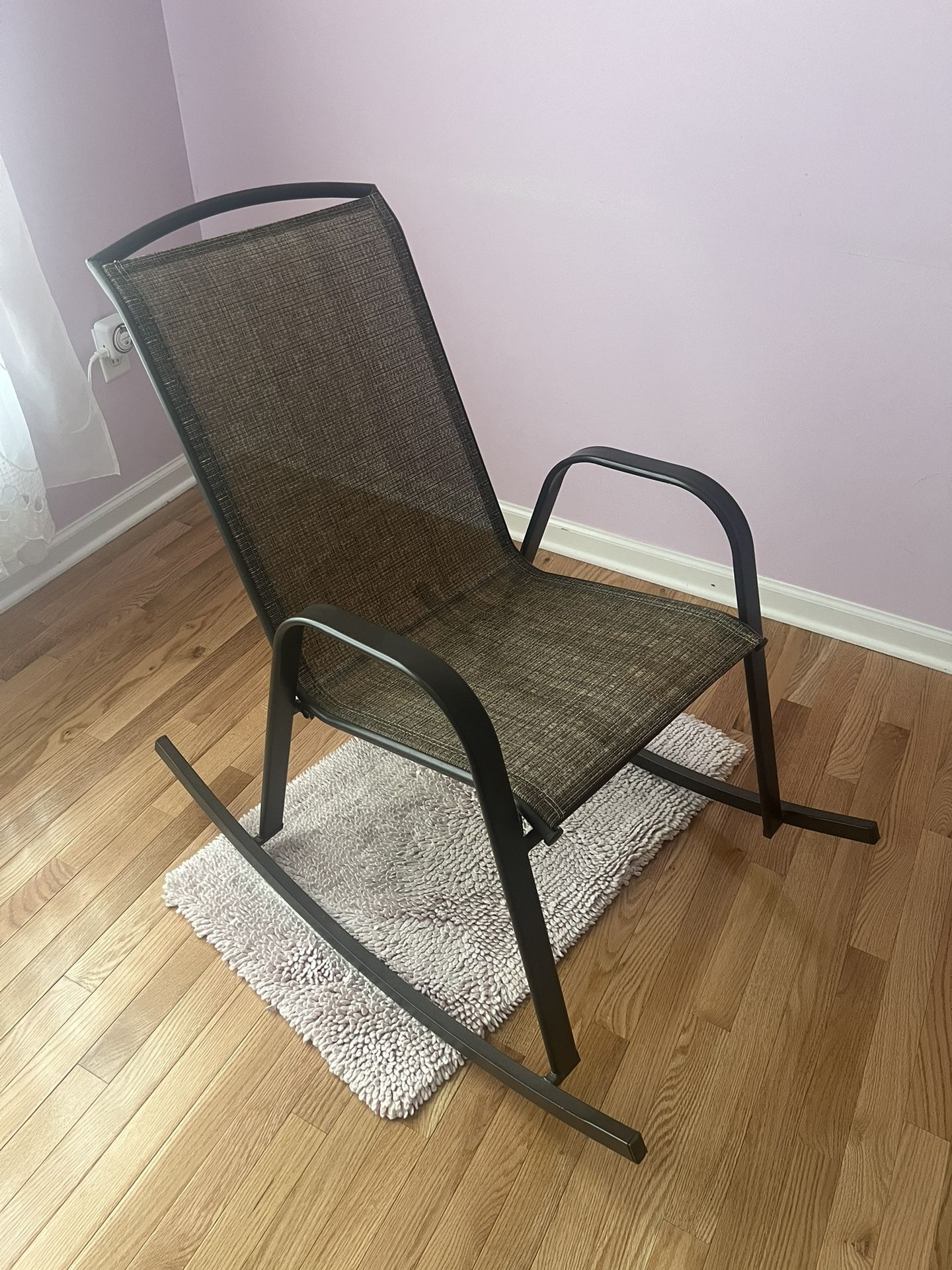 Metal Frame Rocking Chair 