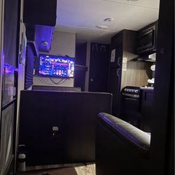 2019 keystone springdale 28ft