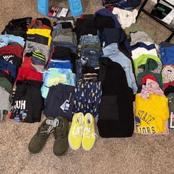 Boys size 8-10 over 70 pieces shoes size 3y