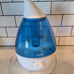Filter-Free Humidifier. Clean!