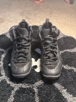 Black foamposites gs size 4