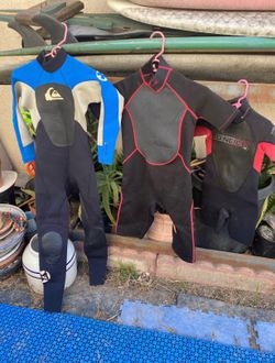 KIDS WETSUITS