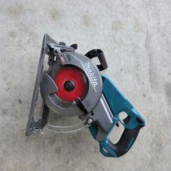 Makita Xgt 40V Max Circular Saw, Rear Handle 7 1/4”, Tool Only see pics

