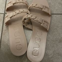 Gucci Sandles