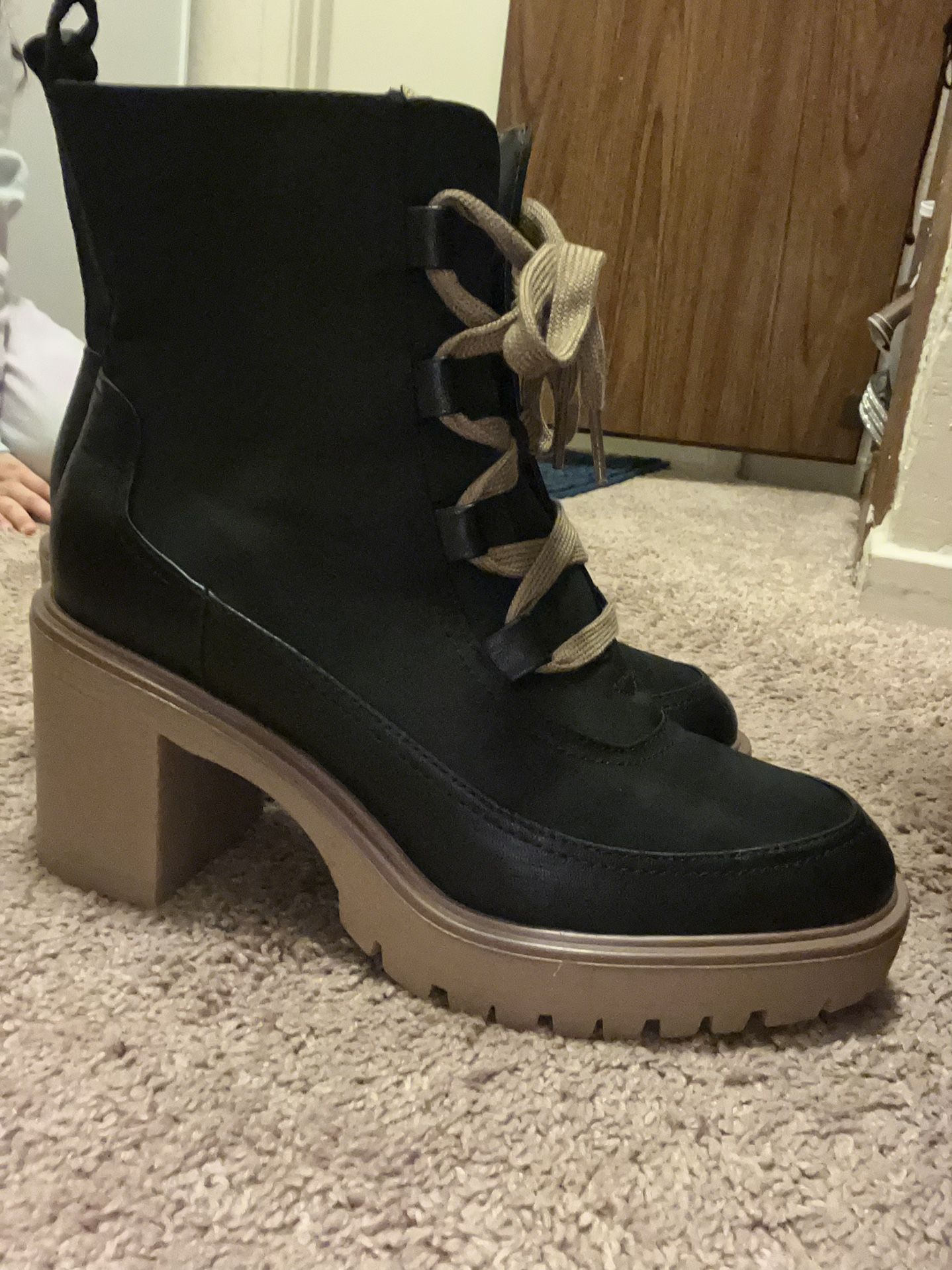Women's Glenda Hiking Boots - Universal Thread™