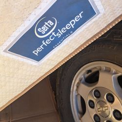 Matrimonial  Colchón Sertha Marca 