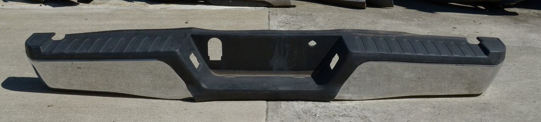 USED REF#M066 || 2017 FORD F-150 || REAR METAL BUMPER