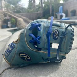 Rawlings Heart Of Hide “11.25 Glove
