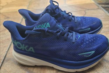 HOKA womens shoes ,size 8