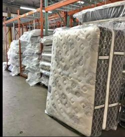 Queen Size Mattress And Boxspring Sale We Deliver !