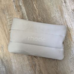 Rhode Cosmetic bag