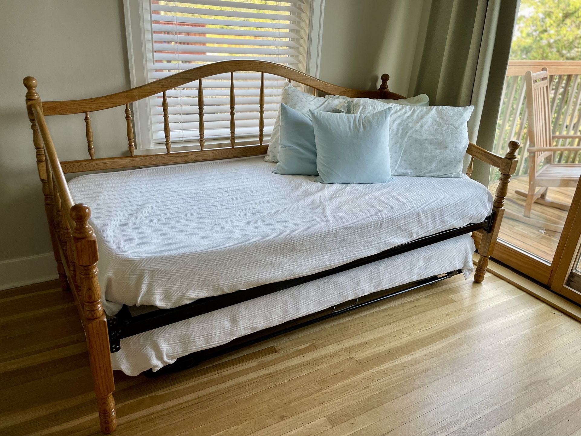 Daybed And Trundle Bed