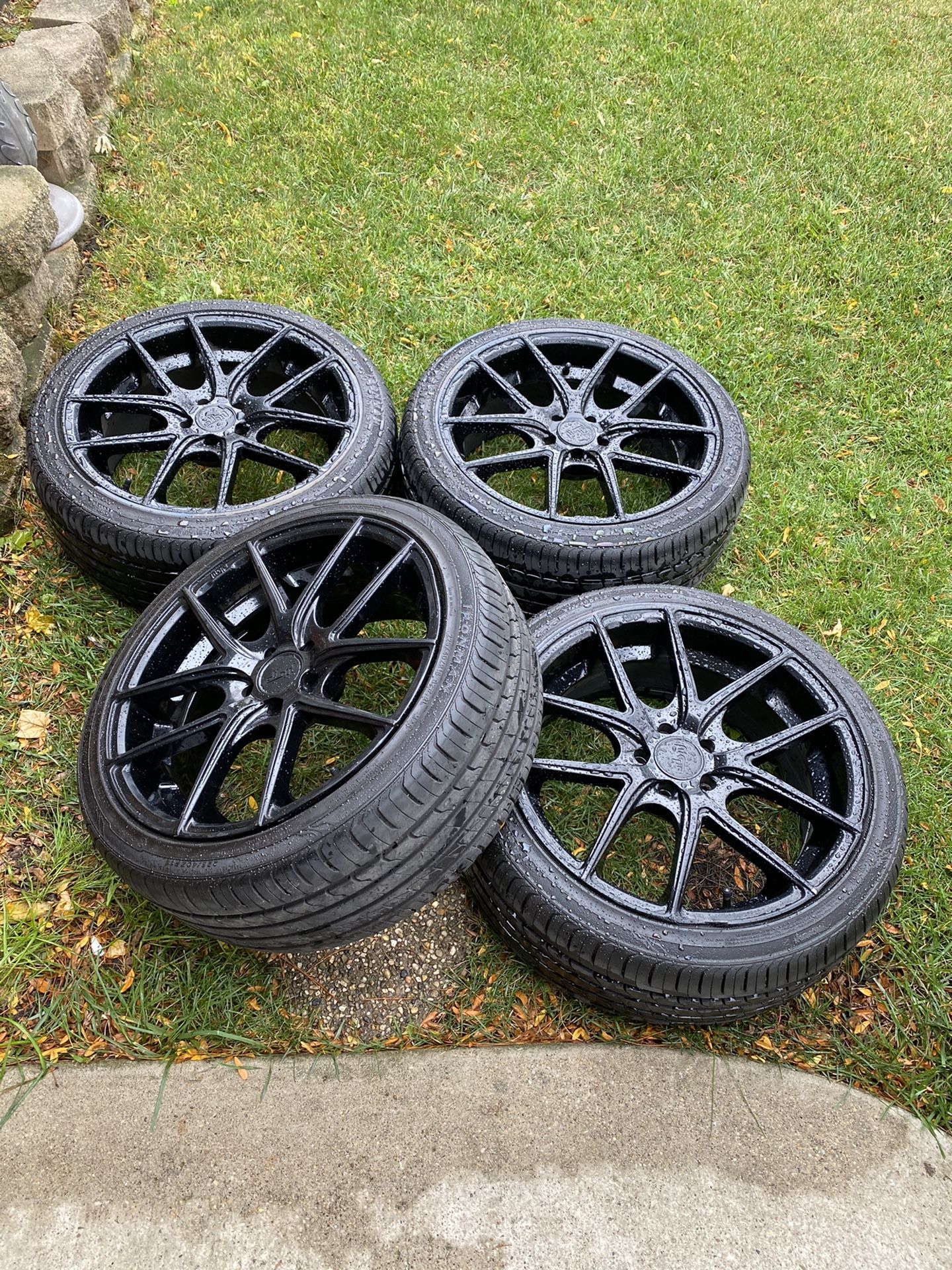 18 inch Gloss Black Rims