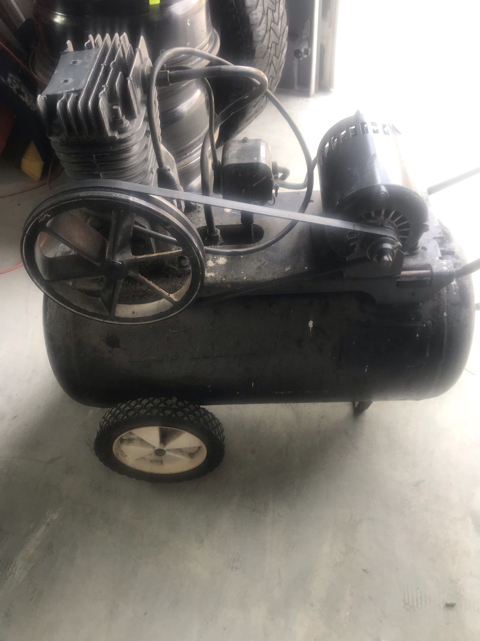Air Compressor