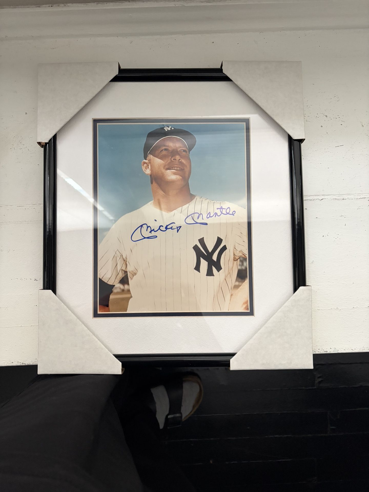Mickey Mantle Autographed 8x10 - COA