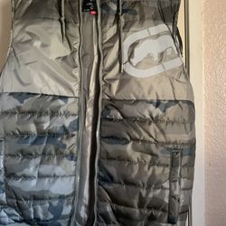 Ecko Unltd men’s hoodie vest