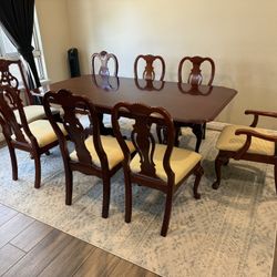 Traditional Solid Wood Dining Table Set with 8 Chairs – Extendable
