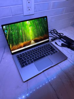 Dell Latitude 7400 2 in 1 Touchscreen Laptop  i7, 16gb Ram, 512gb SSD