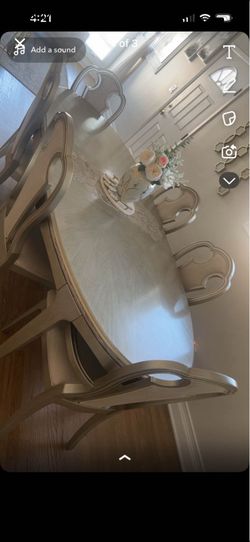 Elegant French-Style Dining Room Set Table, 6 Chairs