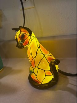 Tiffany Style Stained acrylic Cat Lamp