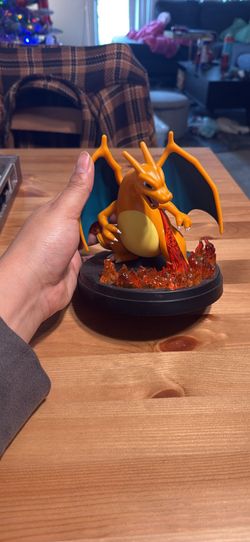 Charizard Figure