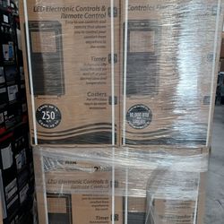 10000btu Portable Ac By LG WiFi Smart.  Over 450 square foot coverage.  Complete set new