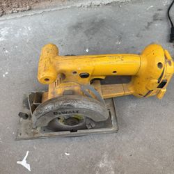 DeWalt DW936 18V cordless circular trim saw