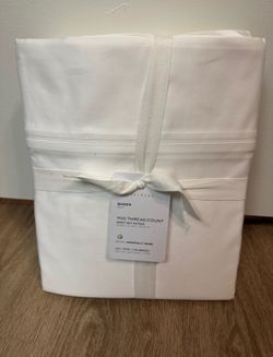 Brand New Pottery Barn 700-Thread-Count Sateen Sheet Set - Queen