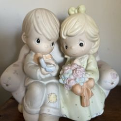 Precious Moments Collectible