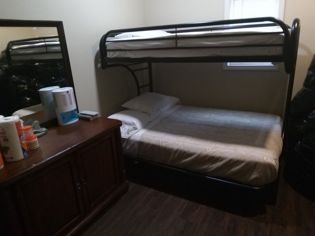 Bun Bed