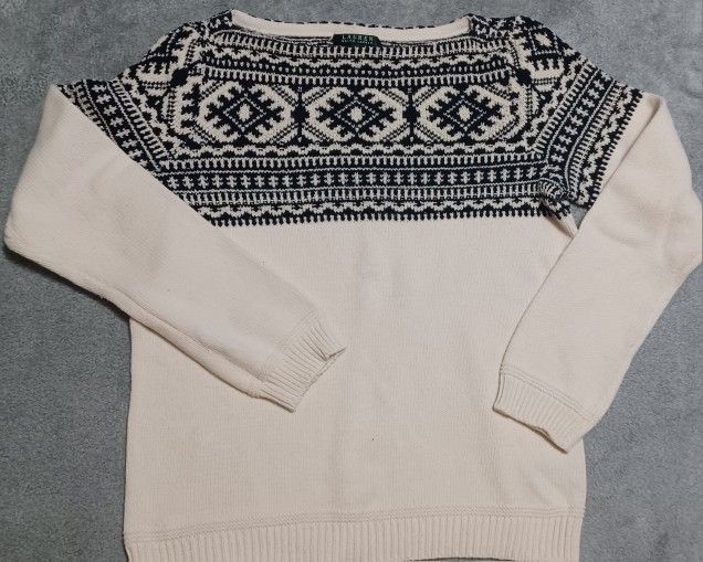 Women's Size Large Ralph Lauren Sweater Shirt Knitted
