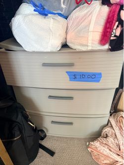 Plastic cabinet $10 used