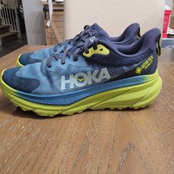 Hoka Challenger ATR7