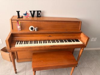 Wurlitzer piano