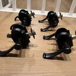 Kwikset Indoor Door Levers