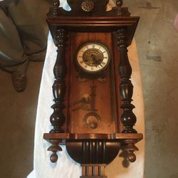 Vintage wall mount clock