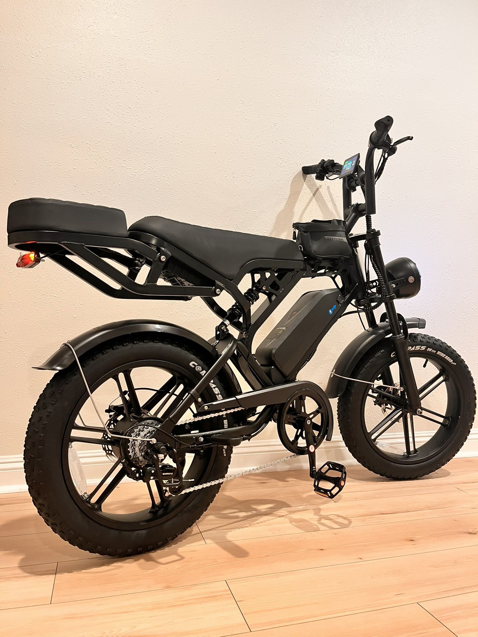 Brand New Adult Electric Bike 1500W Peak,30mph, 15ah Battery, Dual Rider, Full Suspension, Fat Tire