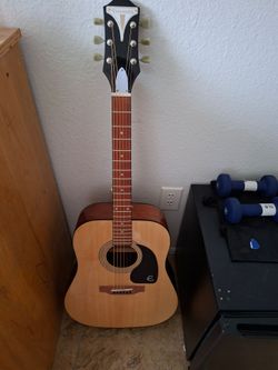 Epiphone Acoustic Guitar Natural Finish