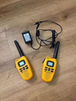 Motorola Walkie Talkie MD203R
