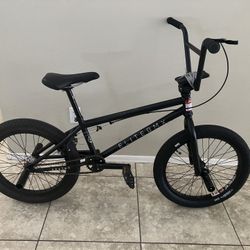 Elite BMX DESTRO bike 